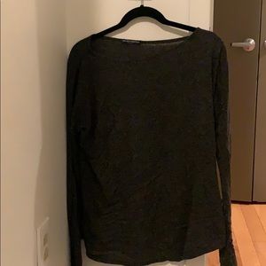 Brandy Melville sweater